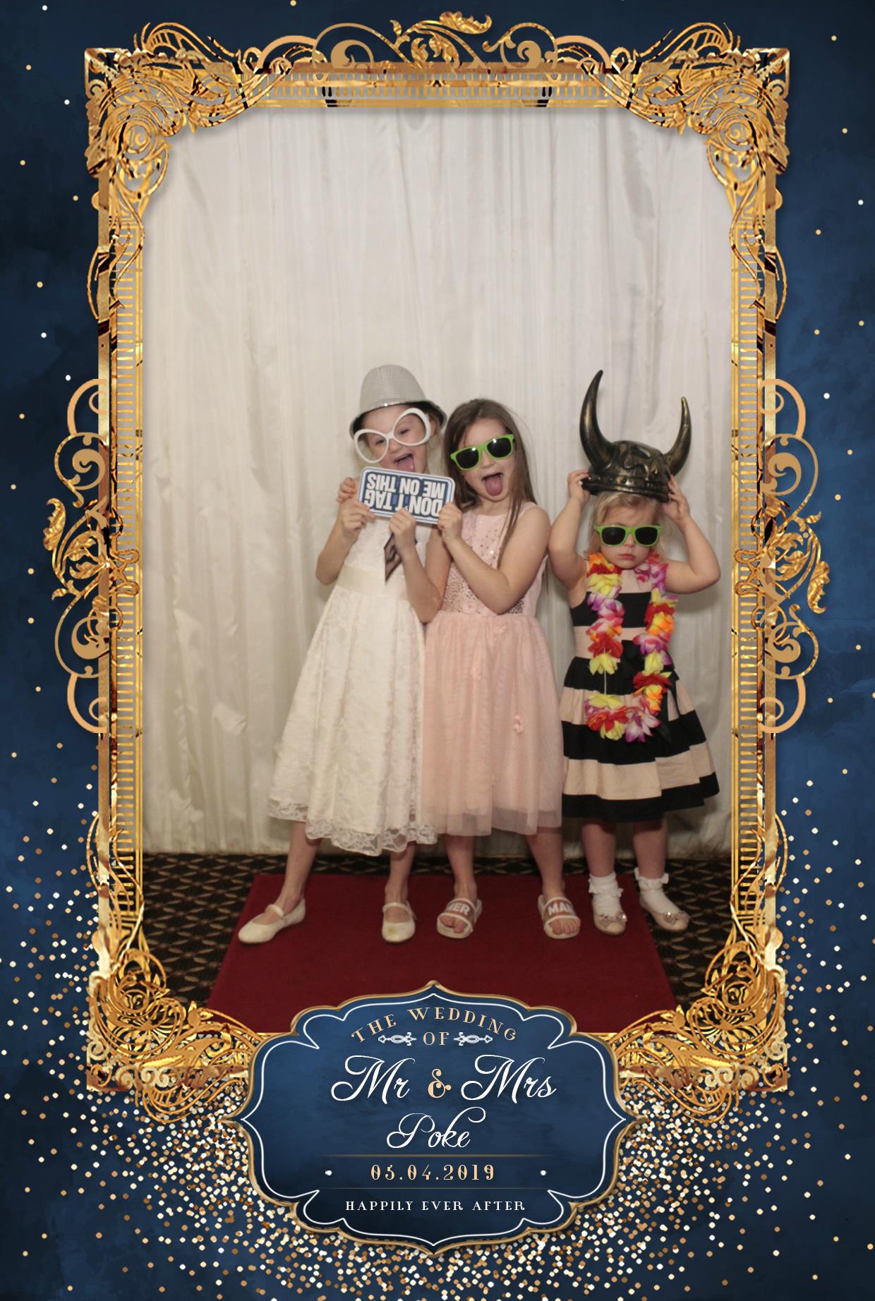 Mr & Mrs Poke | View more photos from the event at gallery.myphotoboothexperience.co.uk/u/MyPhotoBoothExperienceLtd/Mr-Mrs-Poke